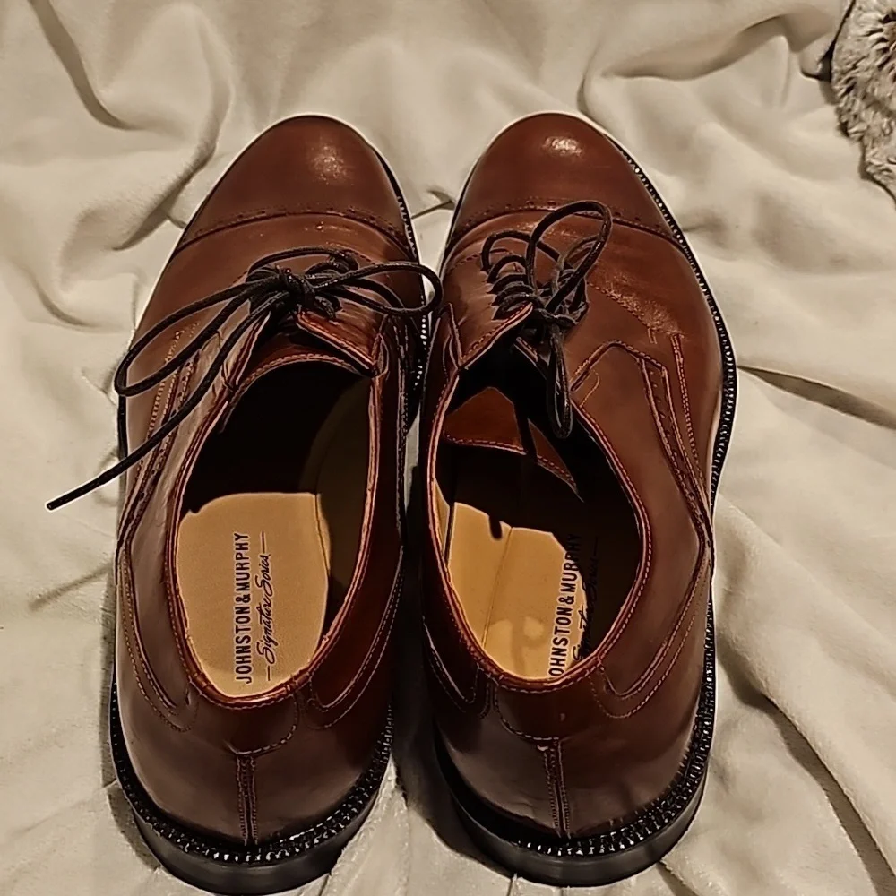 Johnston & Murphy signature series sheepskin cap toe Oxford derby size 10